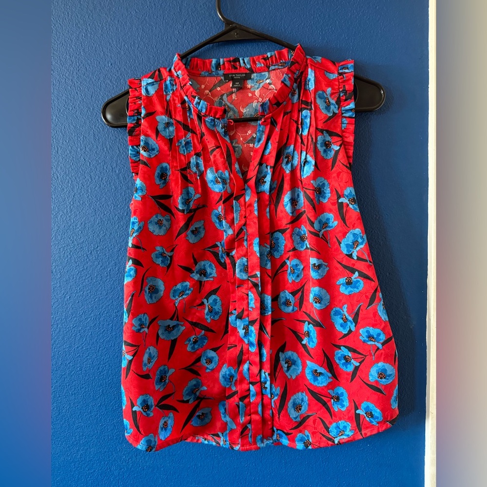 Ann Taylor Petite top
